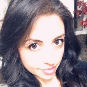 Meet your Posher, Veronica